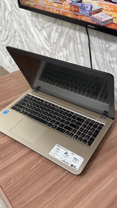 Продам ноутбук  ASUS X540L
