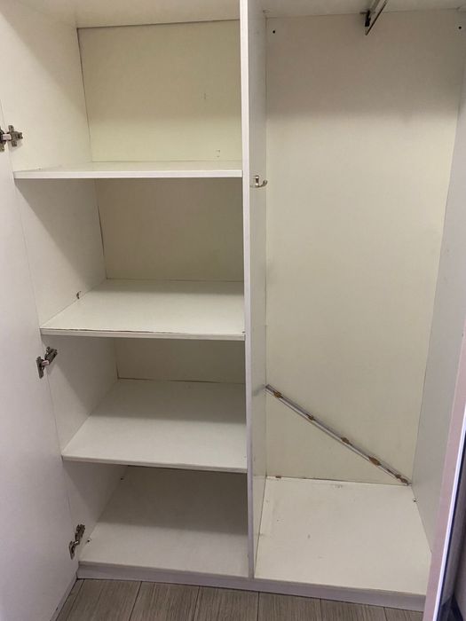 Продам шкаф для одежды