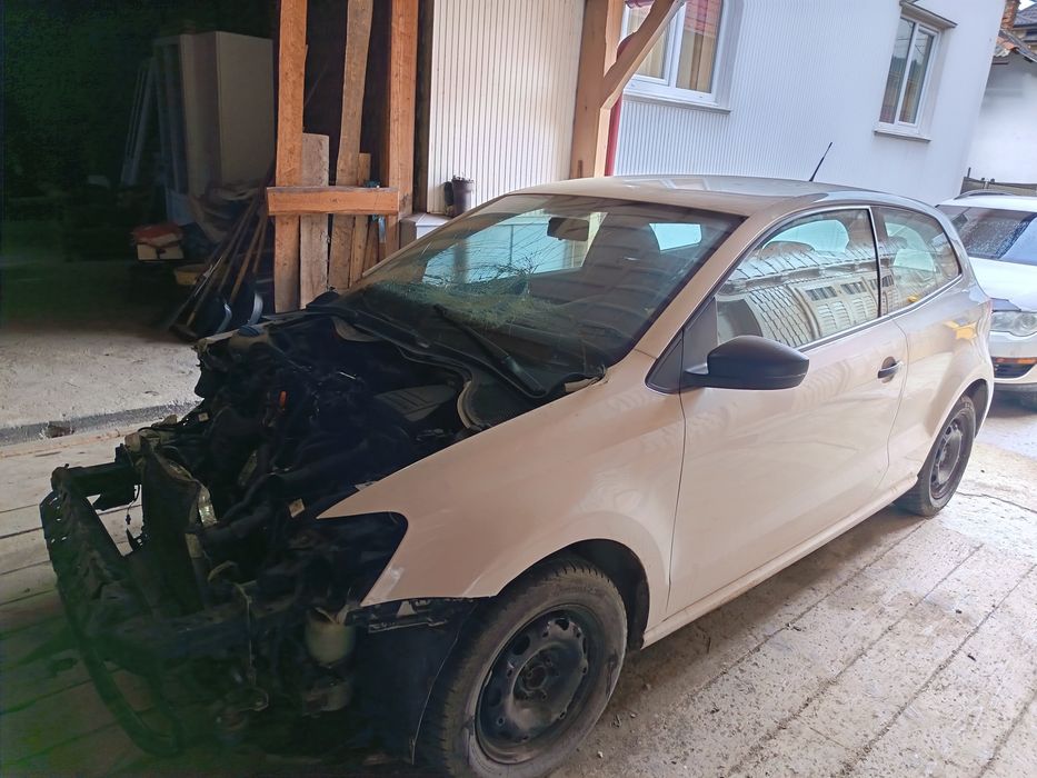 VW POLO 6r Coupe 1.2 diesel 2012