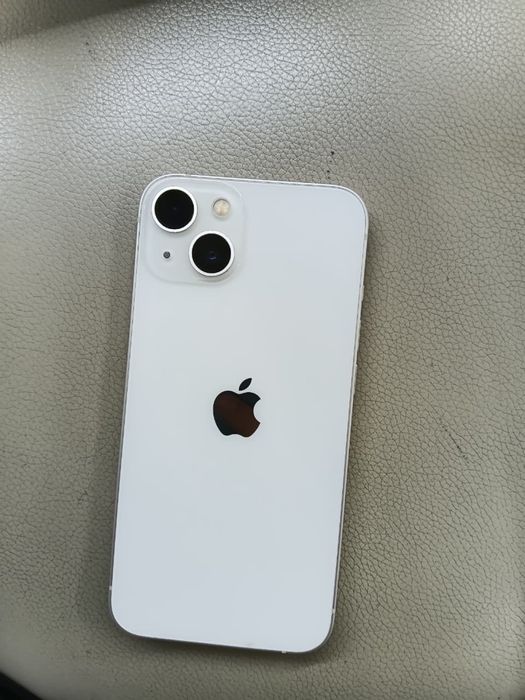 Продам айфон 13 128