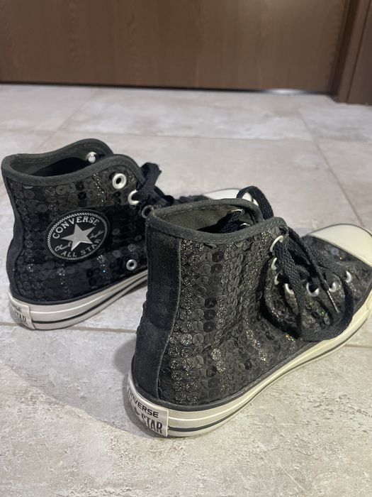 converse dama cu strasuri