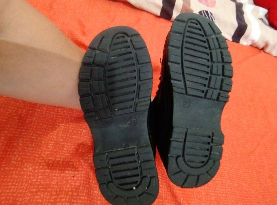 Vând ghete piele