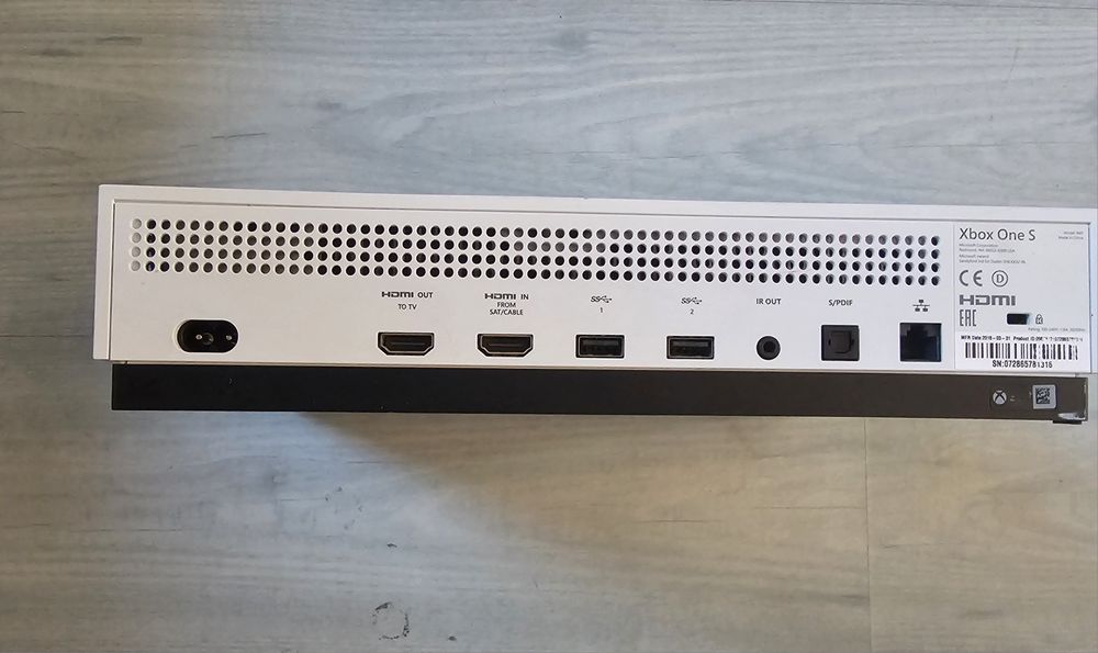 Xbox One S 365GB