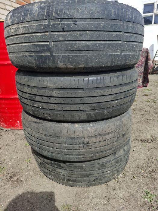 Автошины на автомобиль