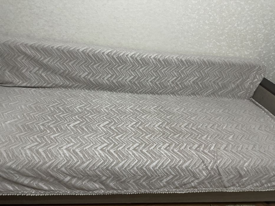 Дивандейк 1,5*2,2 почти новый