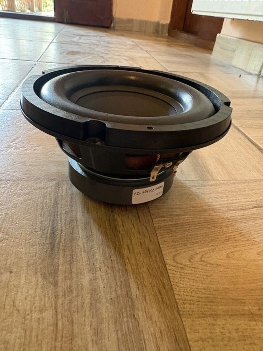 Vand membrana subwoofer