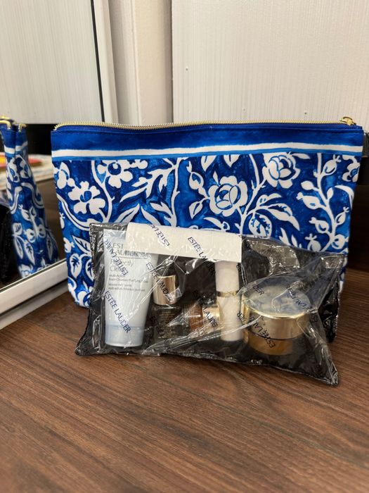 Подарочный набор от Estee lauder