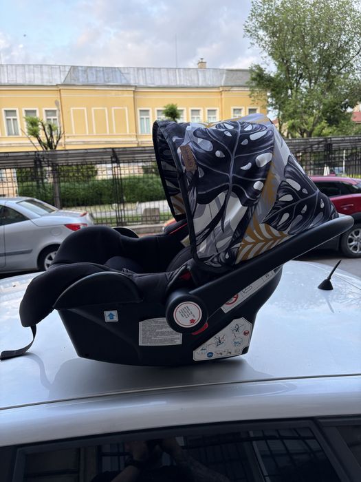 Бебешко столче за кола