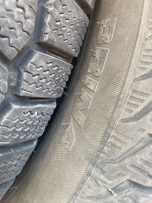 Шины 14 почти новые