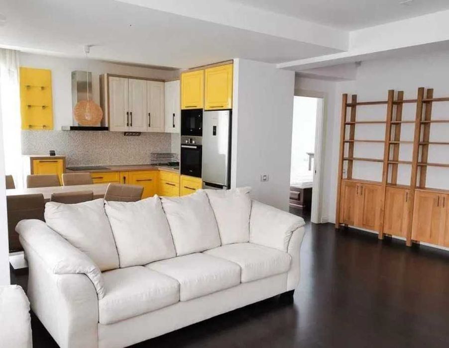 Дава се под наем Тристаен апартамент в Бургас, Зорница - 95 кв.м за 341.7 € - Снимка #2