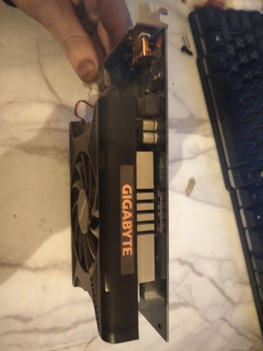 Продам видеокарту