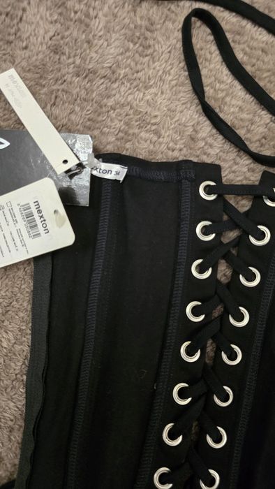Set Mexton nou cu etichetă – Corset + Blugi scurți