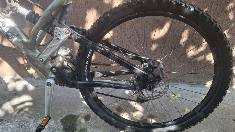 Bicicleta  MTB Mongoose NX pro 9.5, Mountain bike full suspension.