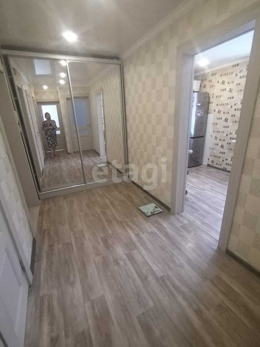 Продам 2 комнатную квартиру