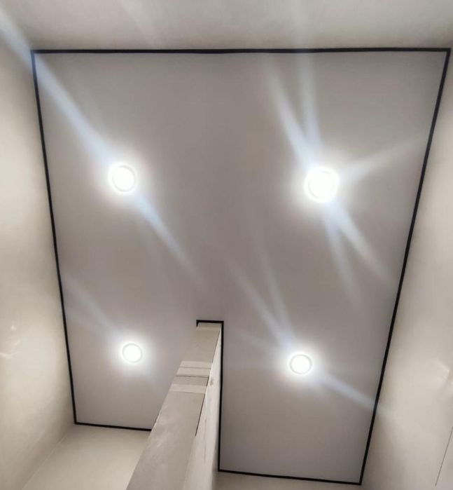 Натяжные потолки!!! Софиты подарок!!!