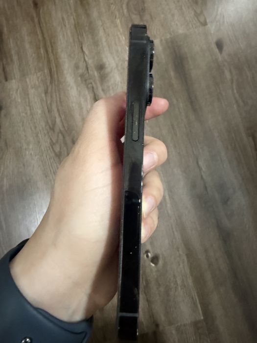 Продаю iphone 14 Pro 256gb