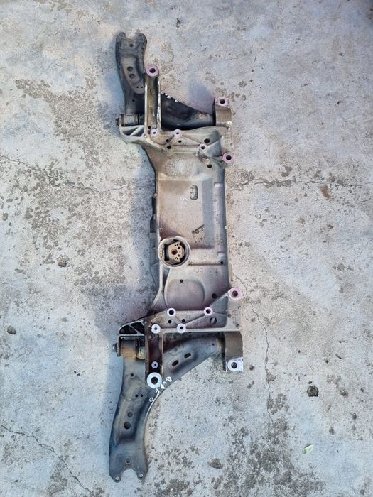 Jug punte fata VW Golf 6