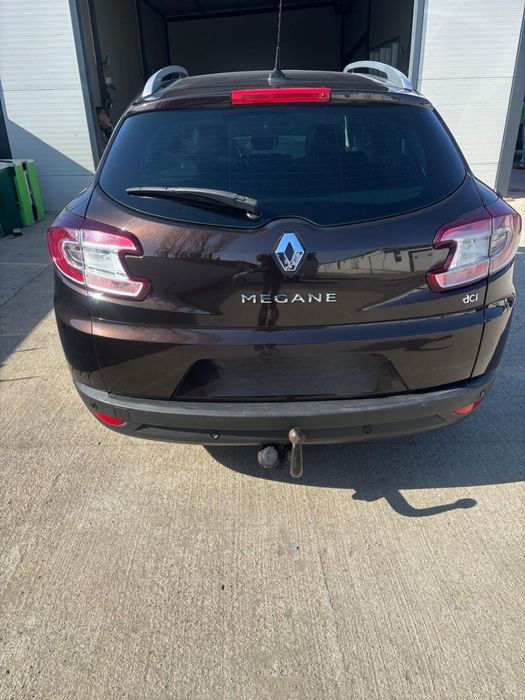 RENAULT Megane 2013 — imagine 2