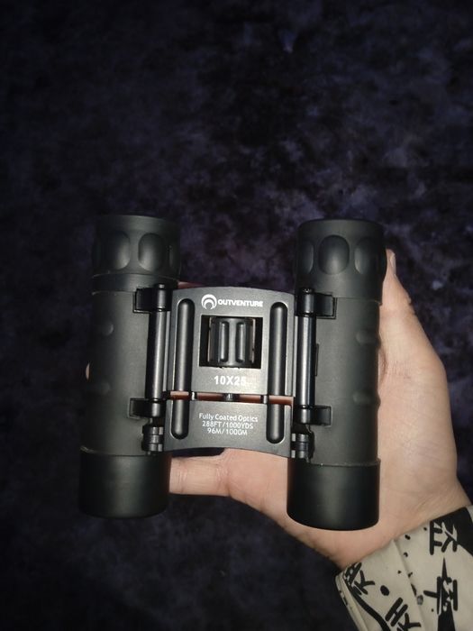 Продам бинокль хороший