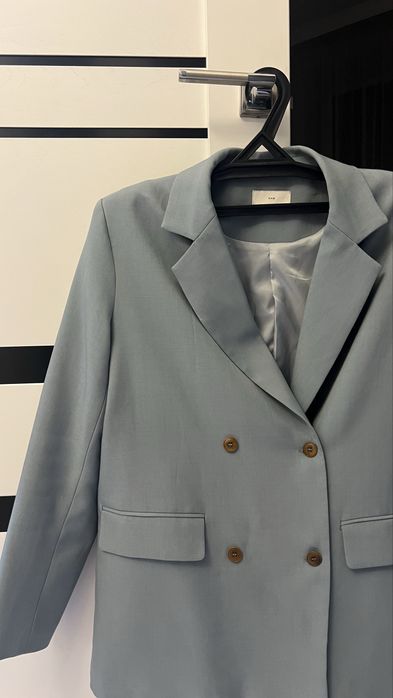 Пиджак цвет бирюза