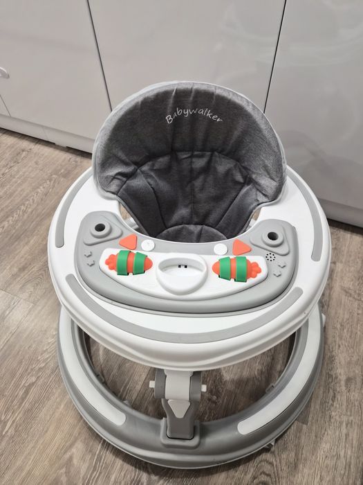 Продам ходунки музыкальные