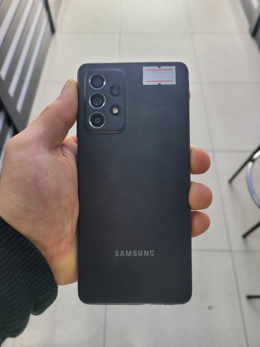 Samsung A72 telefon