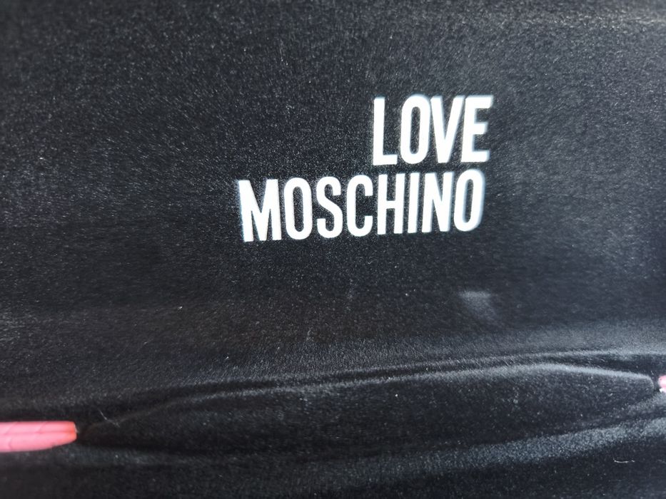 Слънчеви очила Love Moschino