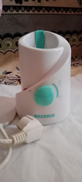 Молокоотсосы и подогреватель для бутылочек