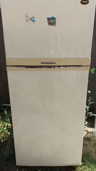Холодильник BEKO продам