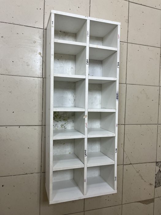 Продам магазиные оборудовани
