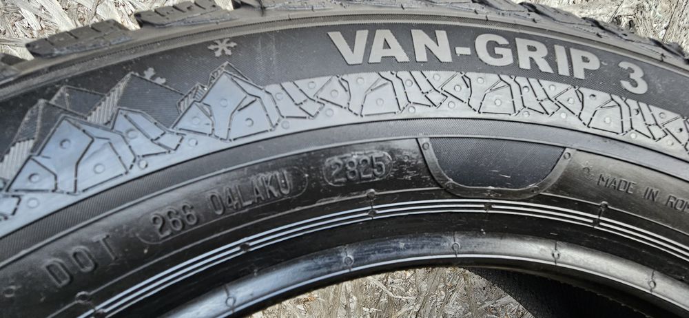 Anvelope Semperit Van-Grip3 205/65 R16C 107/105T M+S