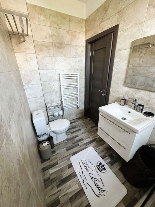 Studio 40m MOBILAT/Utilat Design COMPLET  (NICIODATA LOCUIT SAU INCHIRIAT) + Loc Parcare Inclus /Persoana Fizică