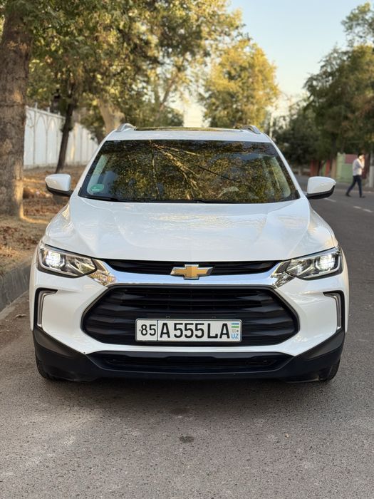 Chevrolet Tracker 2 premier ( Xitoy ]
