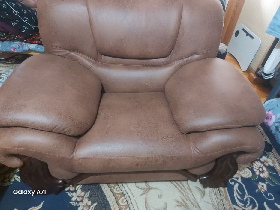 Мебель ремонт и обивка