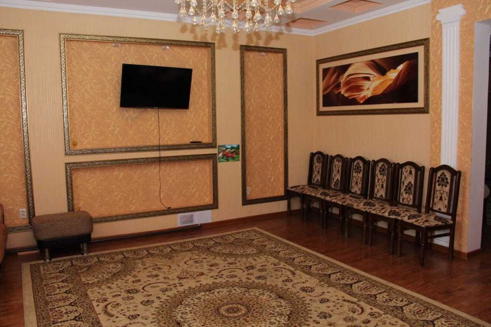 благоустроенный коттедж "Изумруд"