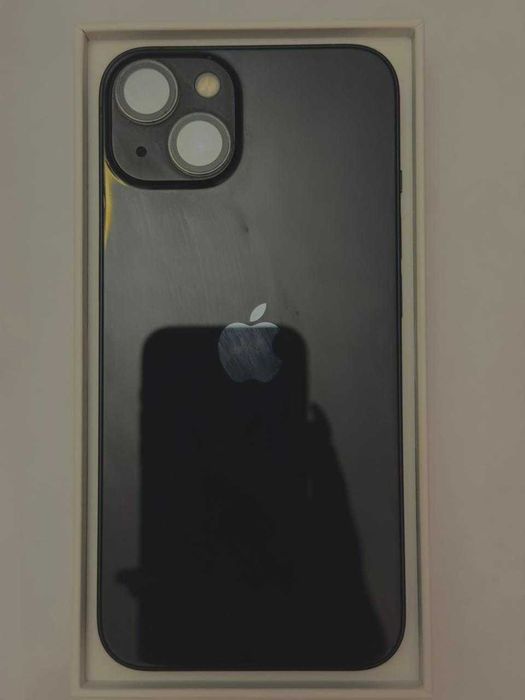 iPhone 13 128Gb черного цвета