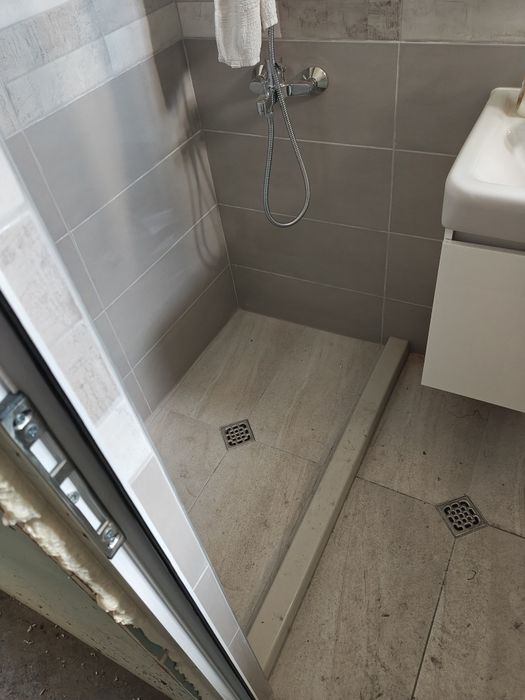 Къща близнак Модерно предградие