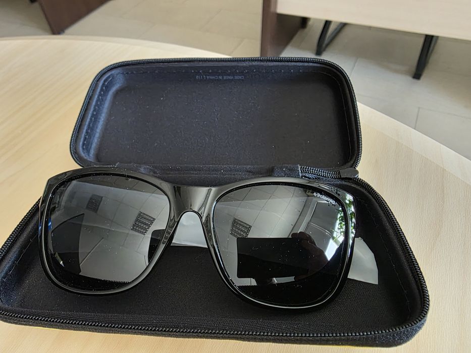 Ochelari de soare Polaroid Rectangular Shiny Black/Dark Grey Polarized