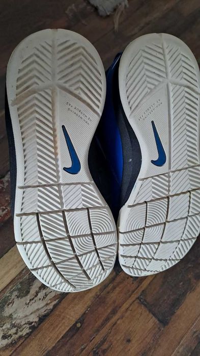 Детски спортни обувки Nike Team Hustle D 7