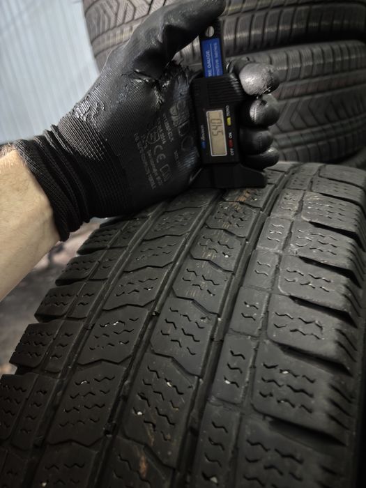 215/65R16C 109/107R Kleber dot21