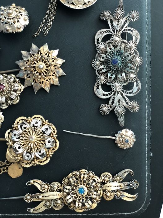 Сребърни накити с позлата-царски игли