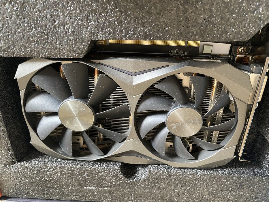 Gtx 1070 TI in stare foarte buna