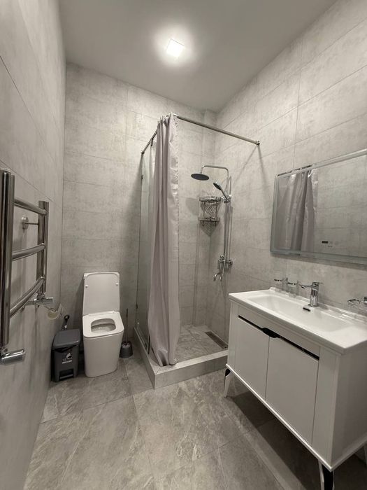 Аренда квартиры  ЖК "Uzbеgim"
1 000 $/мес

• 3 комнаты
• Этаж: 9 из 1