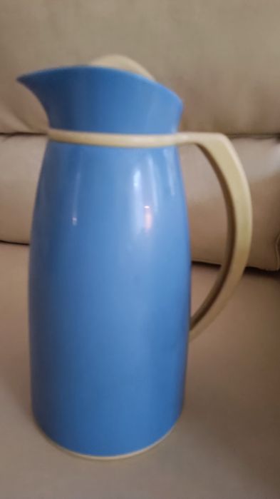 Термос - чайник бытовой