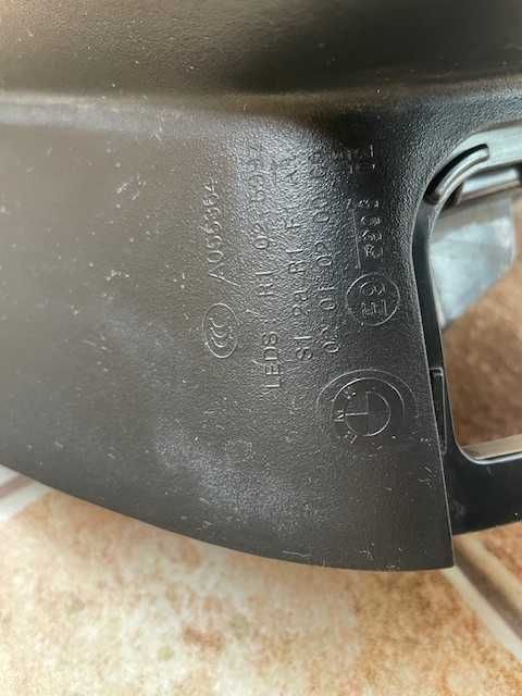 STOP dreapta original BMW seria 1 F20, fara soclu, in perfecta stare