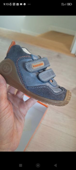 Adidași Biomecanics măr 22