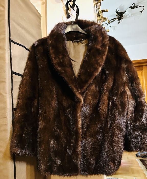 Blană superbă de Nurcă scurtă