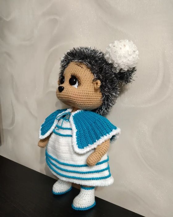 Ежуля Кнопка. Вязаные игрушки.