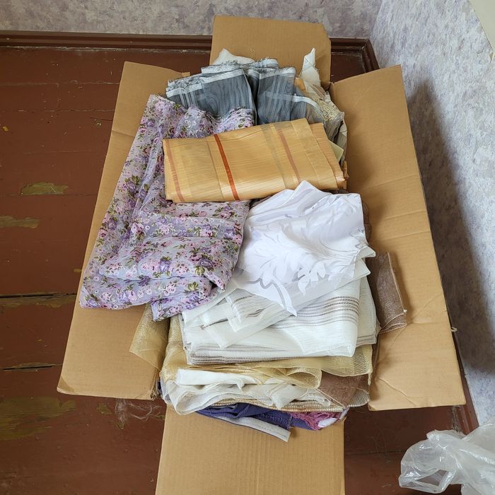 Продам куски от тюля и портьер