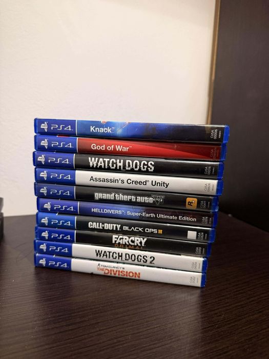 PS 4 18 jocuri 2 controler